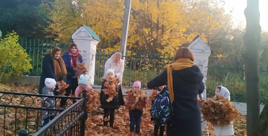 Волшебство на шоколадной фабрике Экскурсия на кондитерскую фабрику «РОТ-ФРОНТ Волшебство на шоколадной фабрике Экскурсия на кондитерскую фабрику «РОТ-ФРОНТ